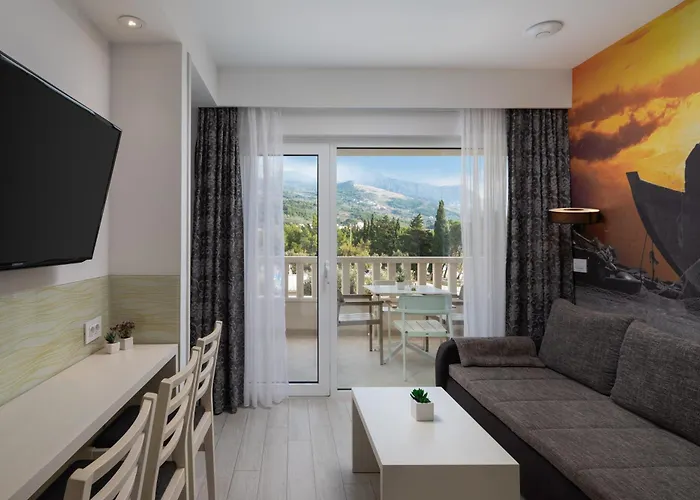 Tamaris Hotel